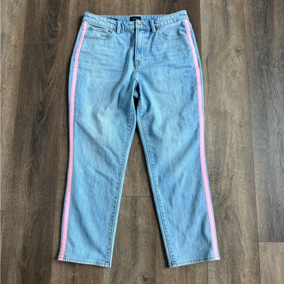 Talbots Modern Ankle Jean with bright pink stripe.  Women’s size 10. Like new! - Picture 1 of 7